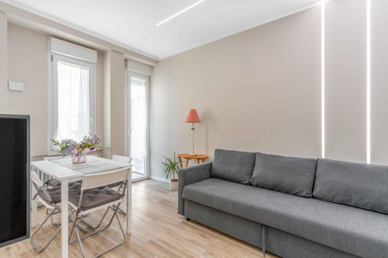 Bo13 -Crescenzago- Bright - Wifi - Elegant Apartment Milan Exterior photo